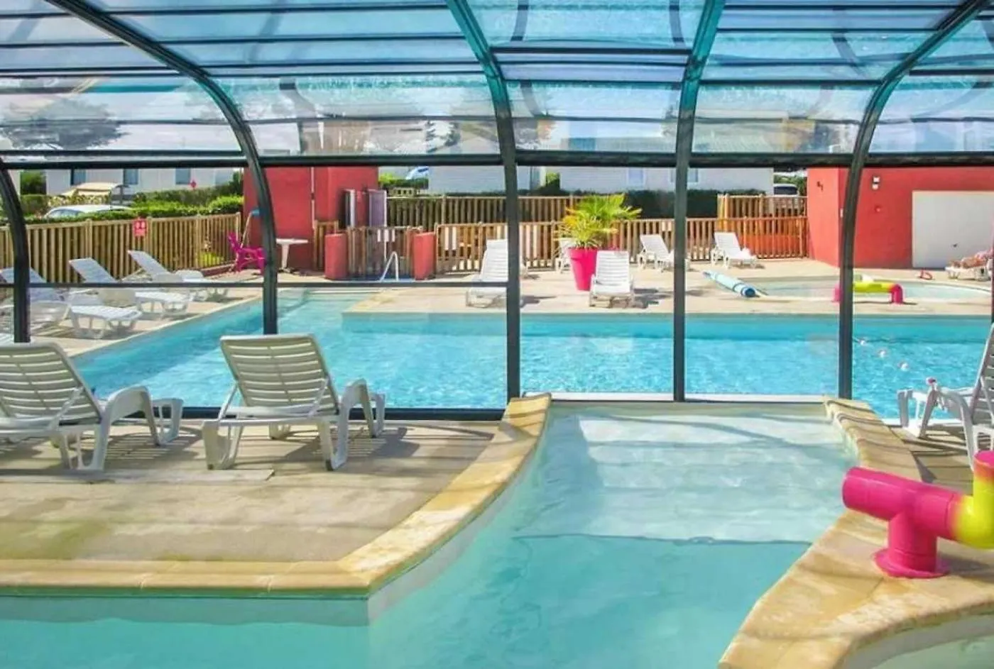 Camping - Piscine - Efaddh Pleumeur-Bodou Kemping